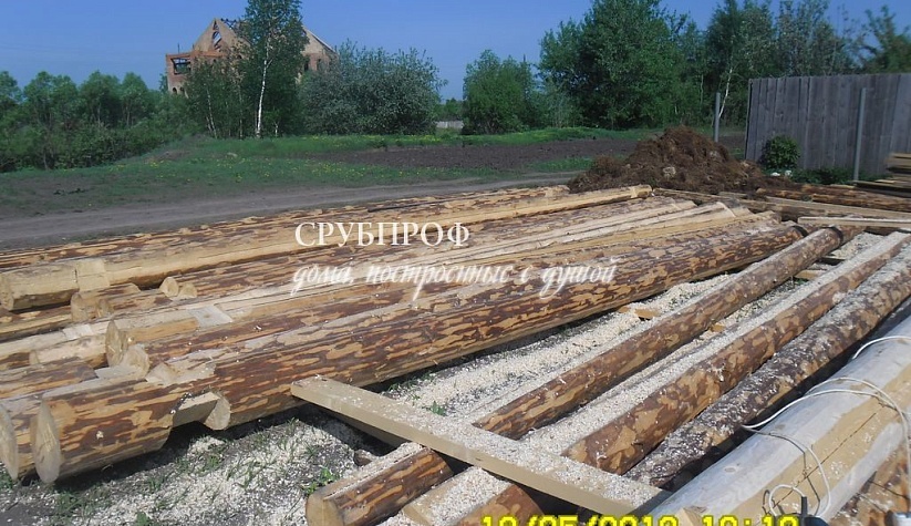 Сруб ручной рубки 8,5х8,5