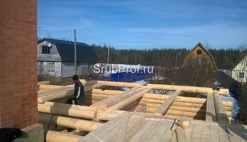 Рубка дома из бревна 11х15