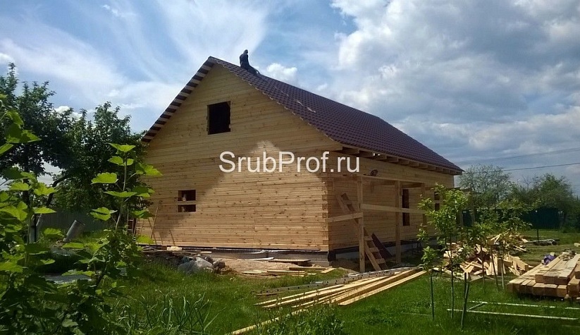 Пристройка из профилированного бруса к срубу