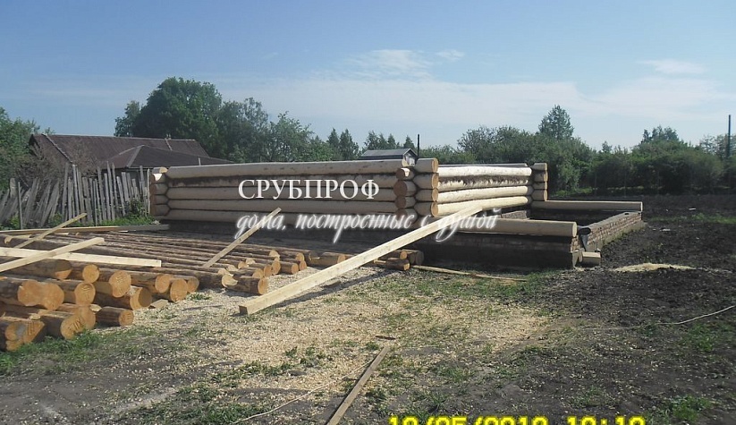 Сруб ручной рубки 8,5х8,5