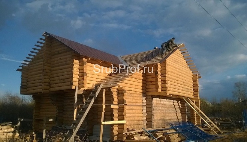 Рубка дома из бревна 11х15
