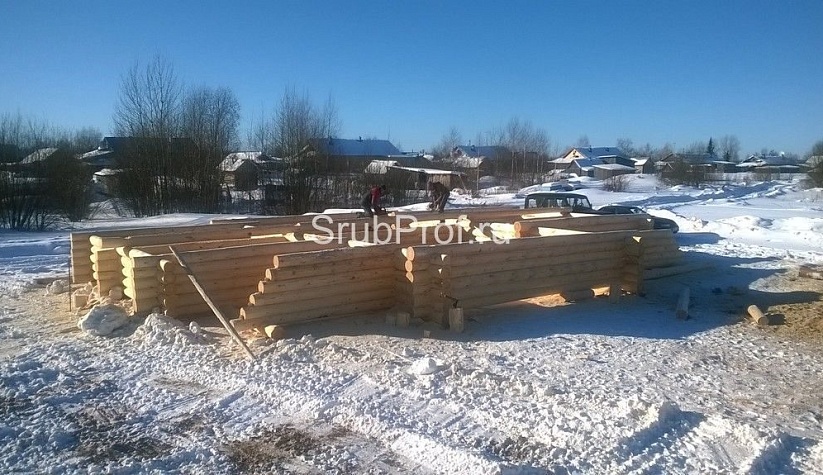 Рубка дома из бревна 11х15