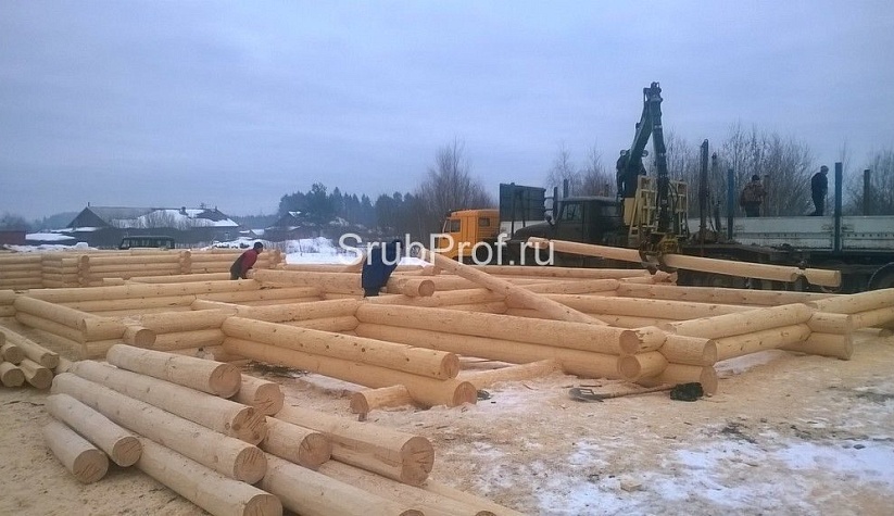 Рубка дома из бревна 11х15