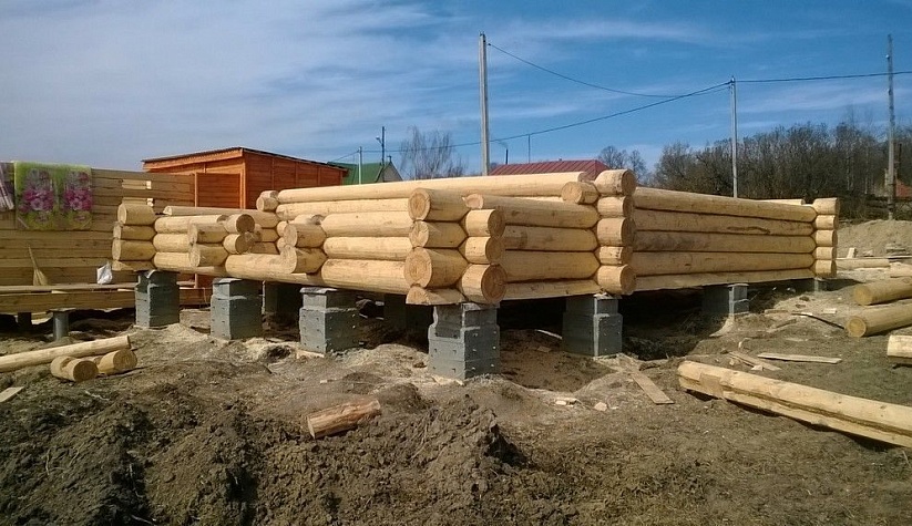 Сруб бани 6х6