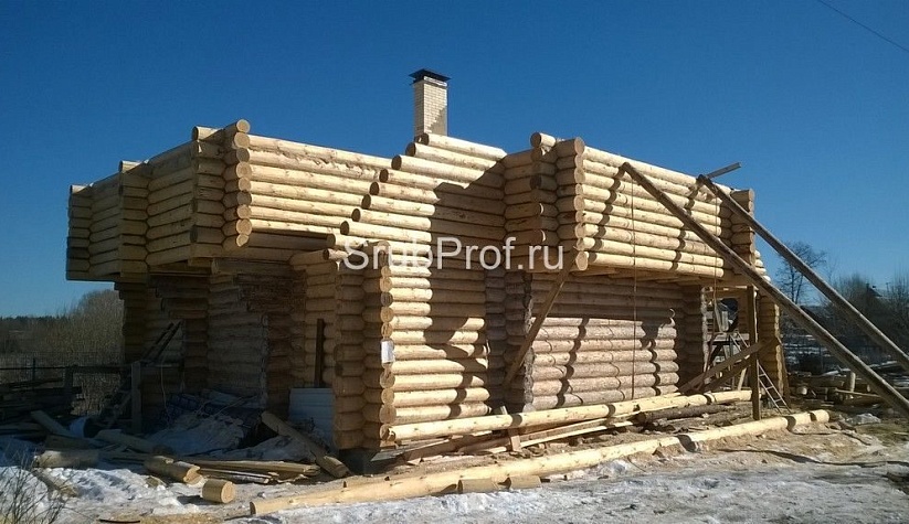 Рубка дома из бревна 11х15