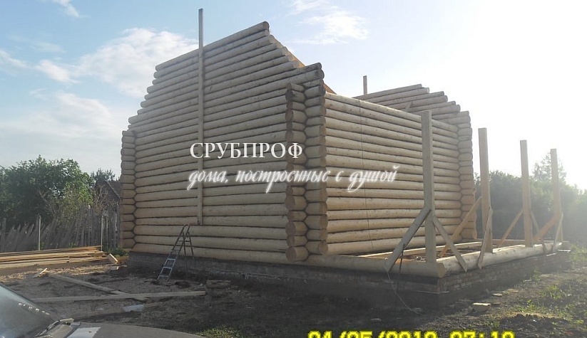 Сруб ручной рубки 8,5х8,5