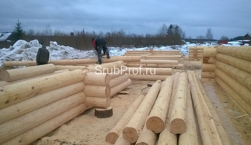 Рубка дома из бревна 11х15